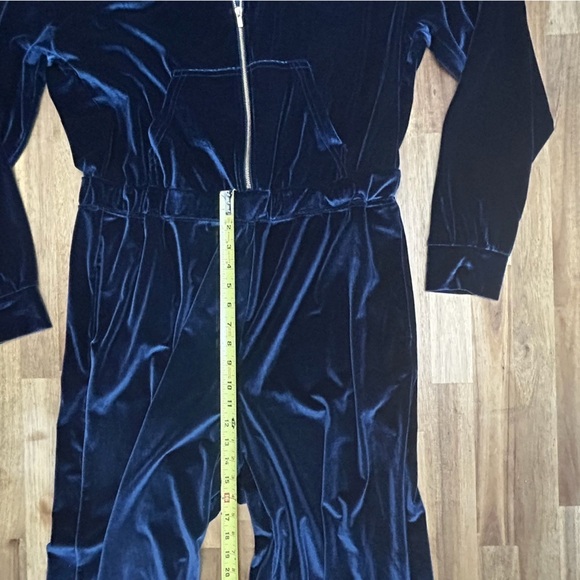 Fabletics Dark Navy Blue Zipper Front Wide Leg Velour Jumpsuit Size XXL - Picture 6 of 14